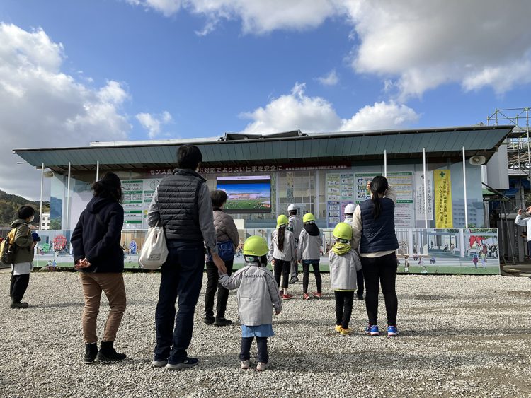 kids-750x563 【開催報告】11/27 美術館建設現場ツアー＆気球搭乗体験イベント