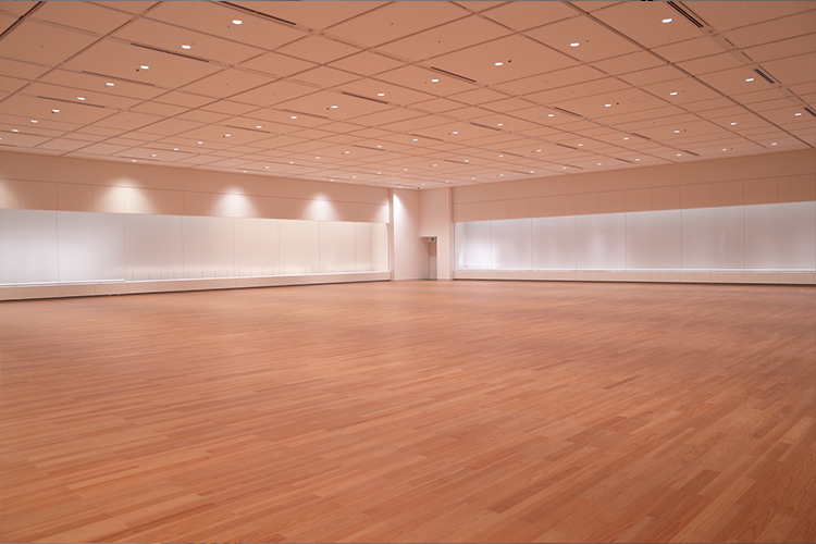 article-20240409-04 鳥取県立美術館 竣工式・内覧会を執り行いました